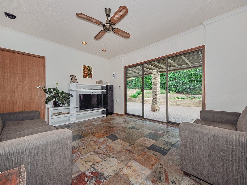 1 Ross Court, Coromandel Valley SA 5051