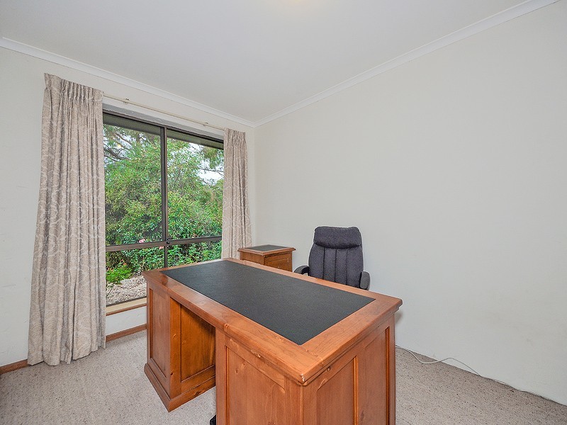 1 Ross Court, Coromandel Valley SA 5051