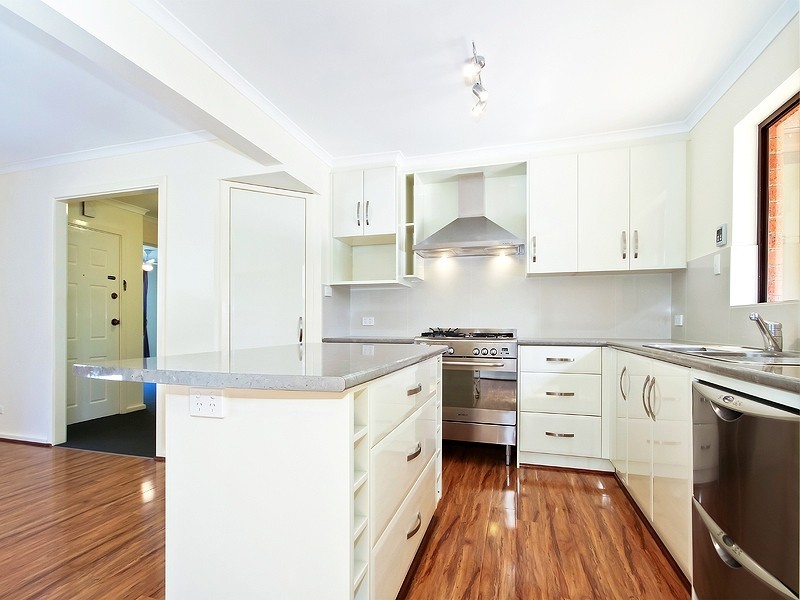 12 Crane Ave, Coromandel Valley SA 5051