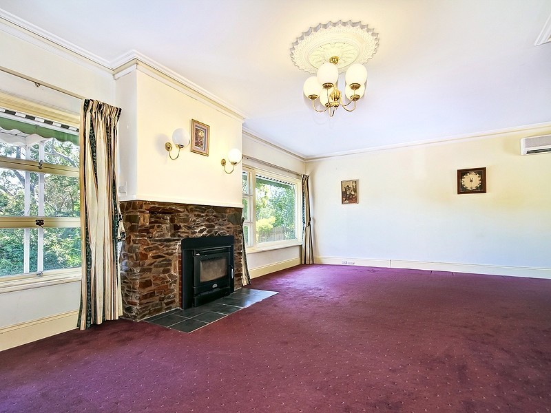 11 Sycamore Cres, Hawthorndene SA 5051