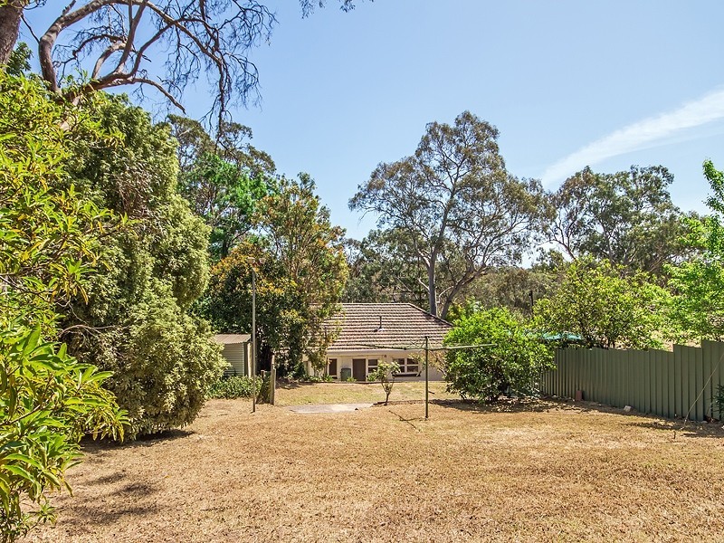 11 Sycamore Cres, Hawthorndene SA 5051