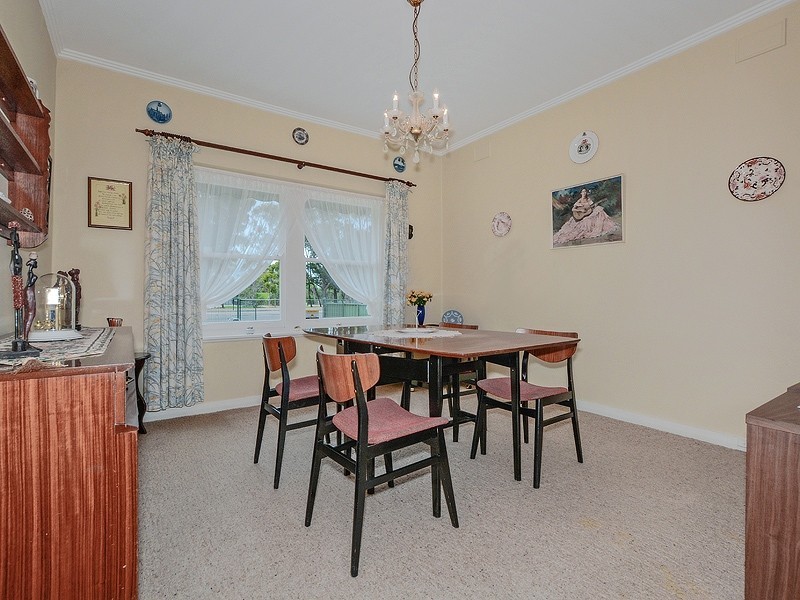 257 Shepherds Hill Road, Eden Hills SA 5050