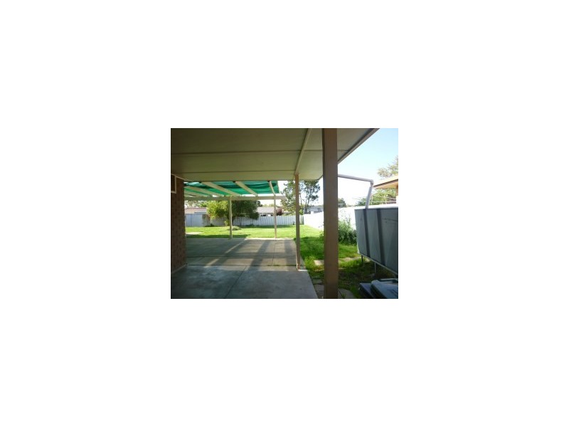 6 Rothschild Street, Woodcroft SA 5162