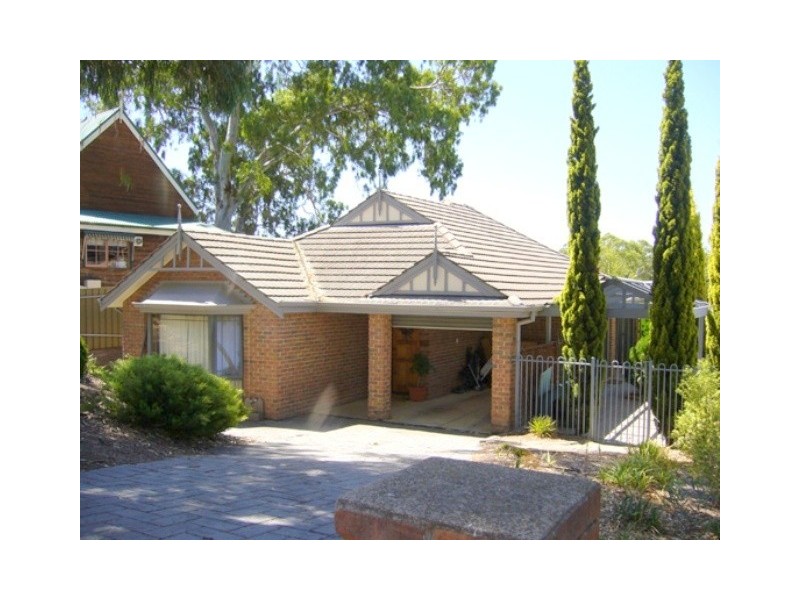 9 Lorikeet Grove, Flagstaff Hill SA 5159