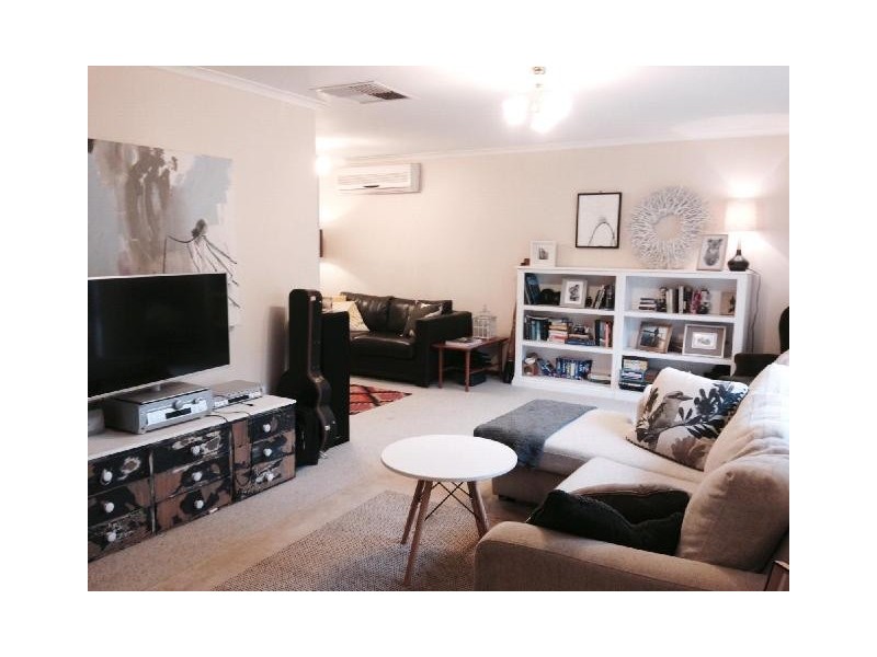 14 Krowalle Crescent, Hawthorndene SA 5051