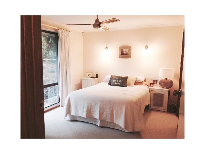 14 Krowalle Crescent, Hawthorndene SA 5051