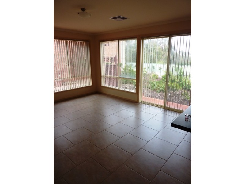 9a Hollyoaks Court, Happy Valley SA 5159