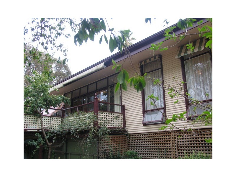 5 Glenwood Drive, Bellevue Heights SA 5050