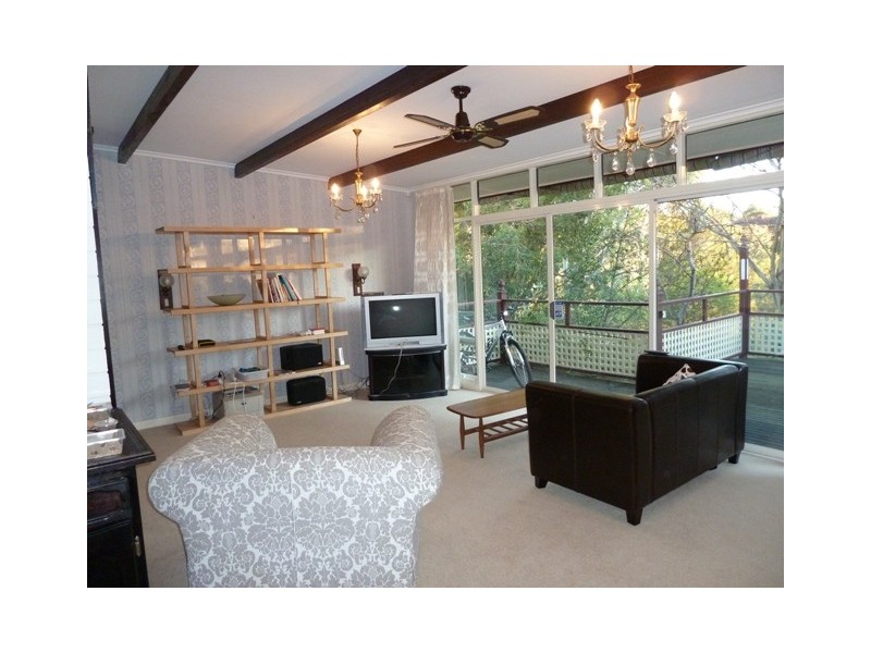 5 Glenwood Drive, Bellevue Heights SA 5050