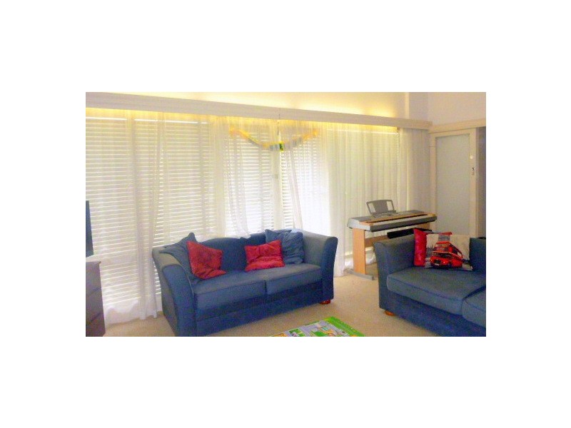 6 Eden Avenue, Bellevue Heights SA 5050