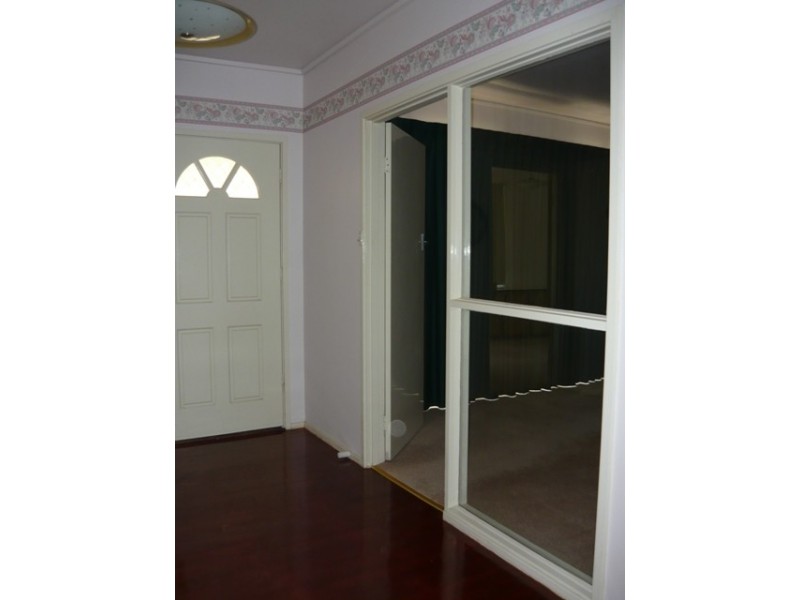 10 Beaconsfield Road, Eden Hills SA 5050