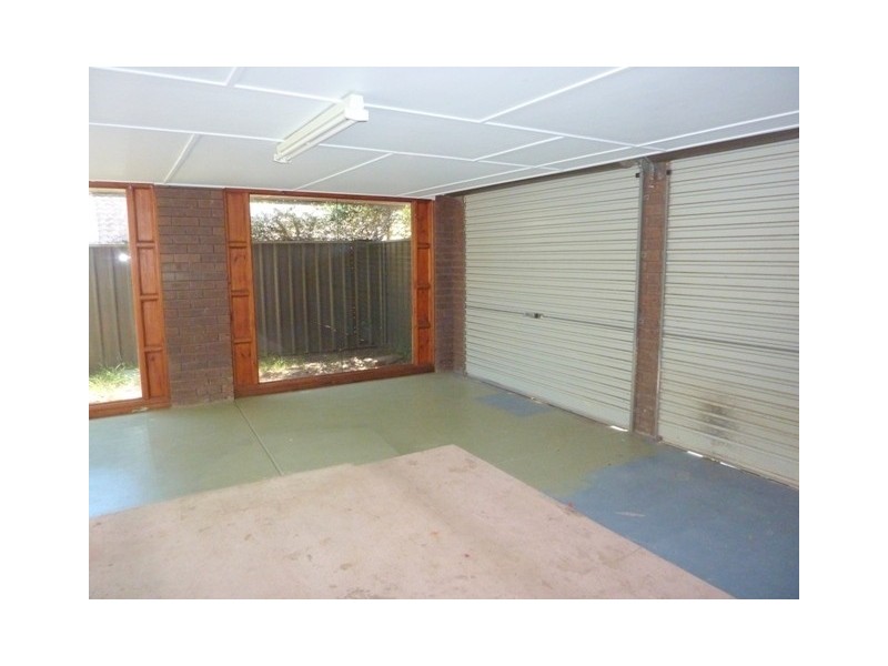 4 Hub Drive, Aberfoyle Park SA 5159