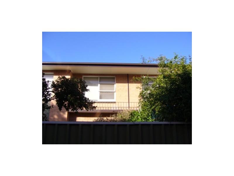 18/4 Keen Avenue, Glenelg SA 5045