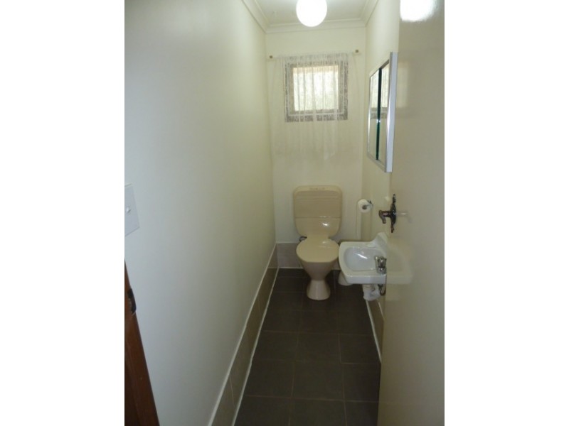 42 Columbia Crescent, Hallett Cove SA 5158