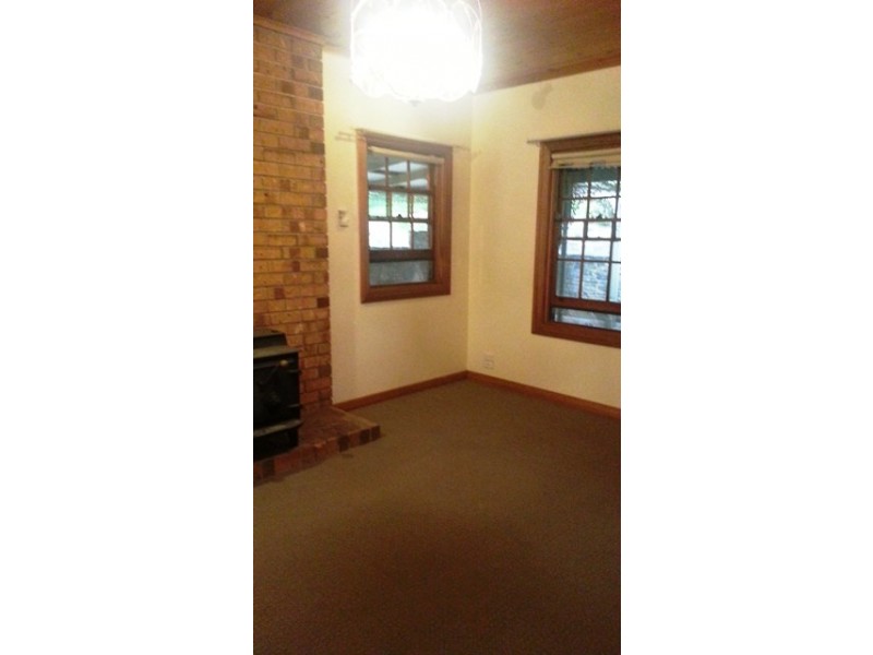 16 Deane Avenue, Belair SA 5052