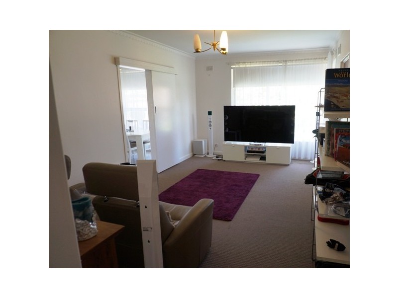 1/9 Broadway, Glenelg SA 5045