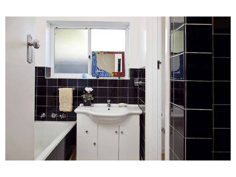 14 Arnold Street, Kingswood SA 5062