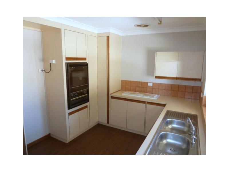 1/5 STRATHMORE TCE, Brighton SA 5048