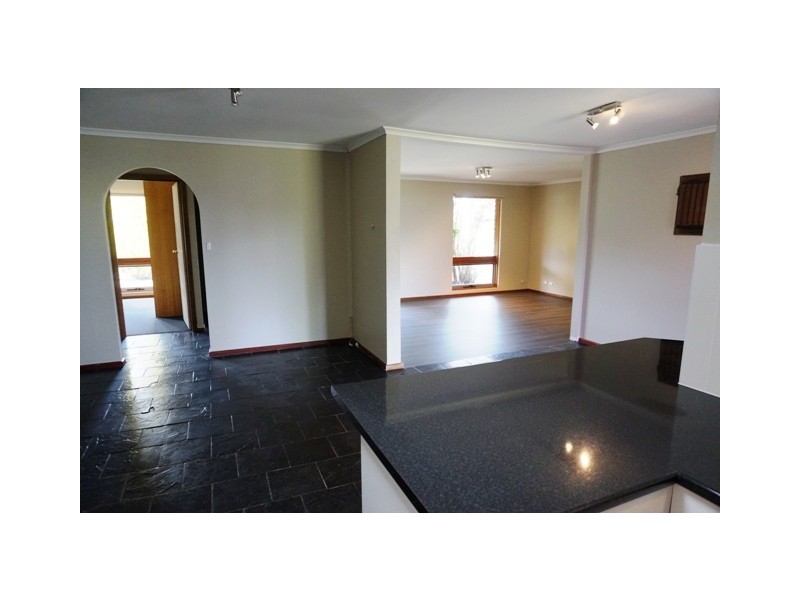 3 Torben Road, Aberfoyle Park SA 5159