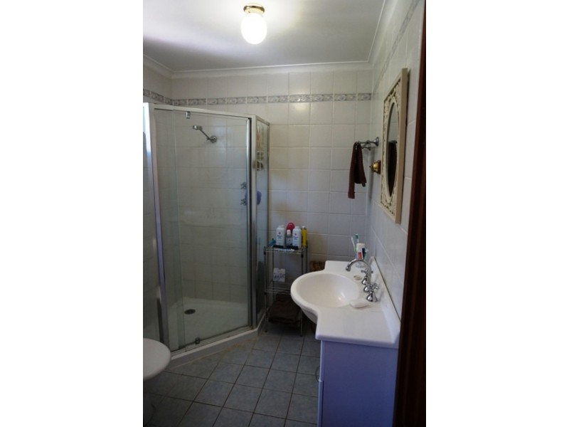8 Stuart Street, Melrose SA 5483