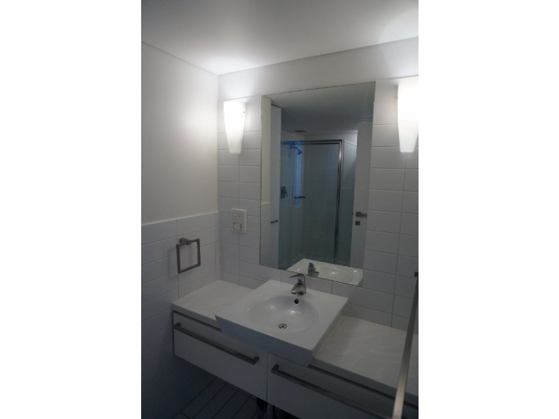 Apt 1001, 104 North Terrace, Adelaide SA 5000