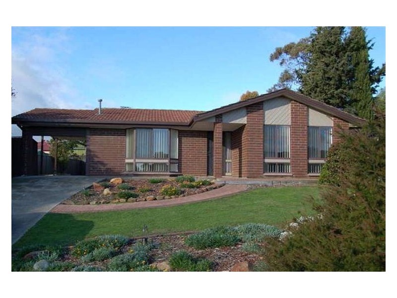 16 Andrew Court, Aberfoyle Park SA 5159