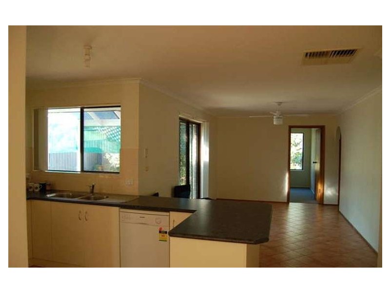 16 Andrew Court, Aberfoyle Park SA 5159