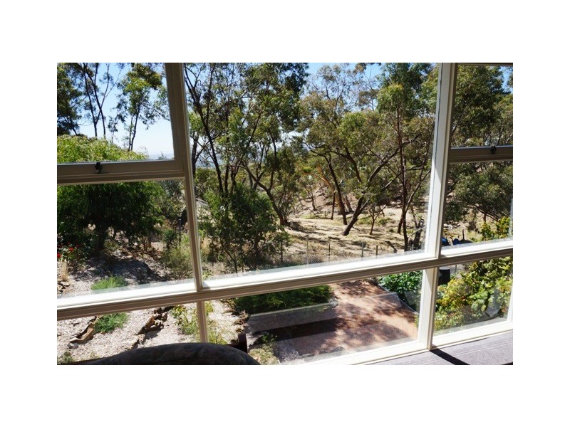 8 Beverley Crescent, Belair SA 5052
