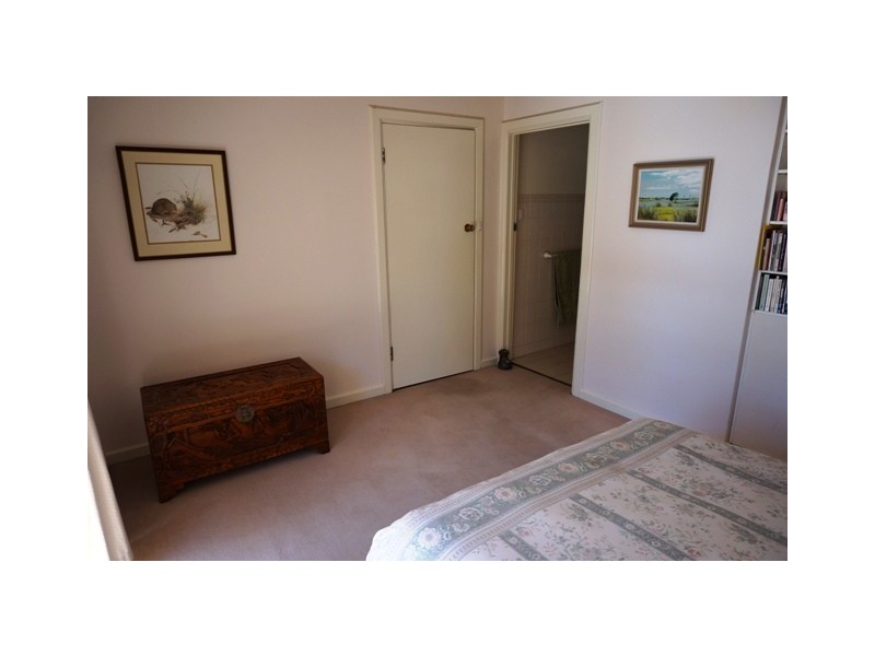 8 Beverley Crescent, Belair SA 5052