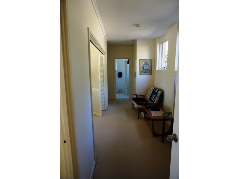 8 Beverley Crescent, Belair SA 5052