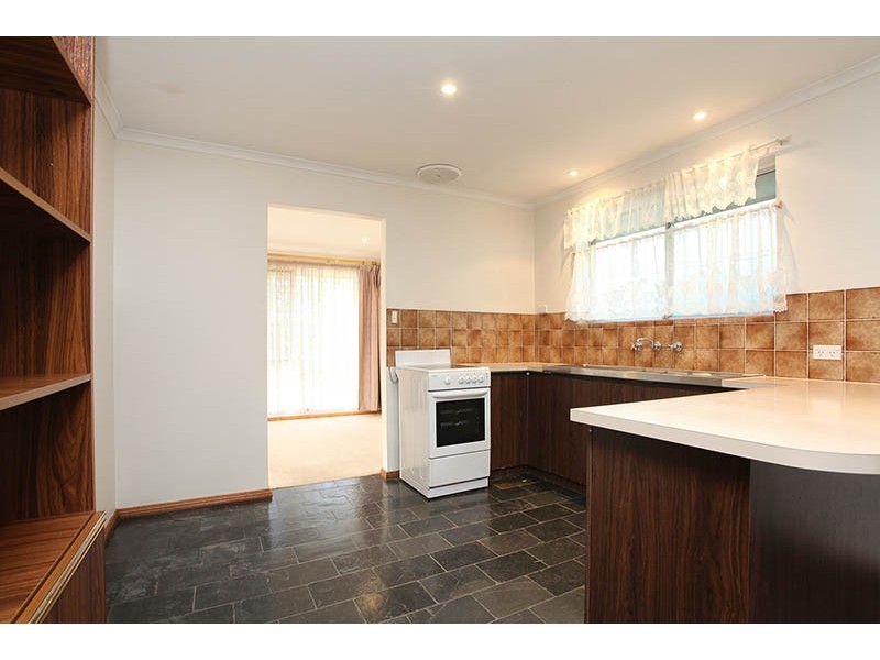 16 Basedows Street, Happy Valley SA 5159