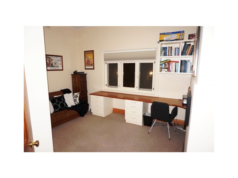 14 Serpentine Road, Belair SA 5052