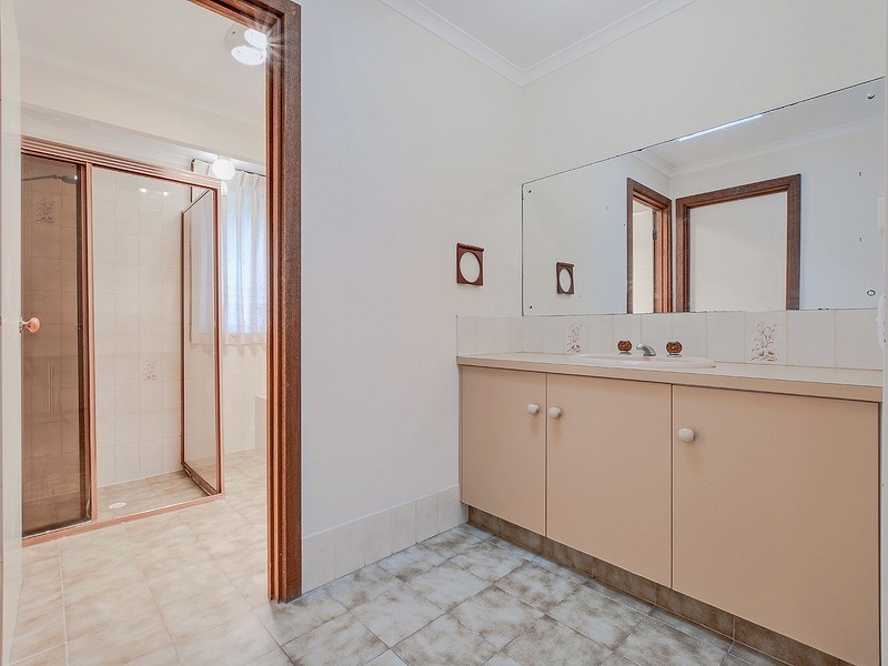 3 Poplar Court, Aberfoyle Park SA 5159