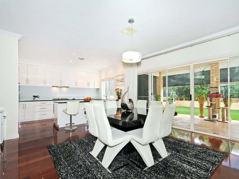 15 Rogerson Cct, Craigburn Farm SA 5051