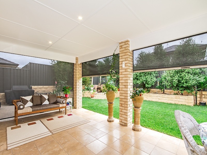 15 Rogerson Cct, Craigburn Farm SA 5051