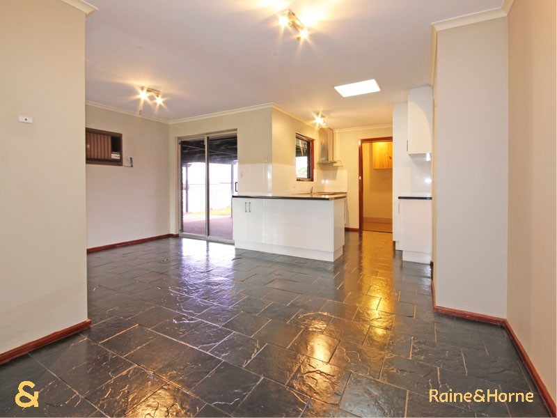 3 Torben Road, Aberfoyle Park SA 5159