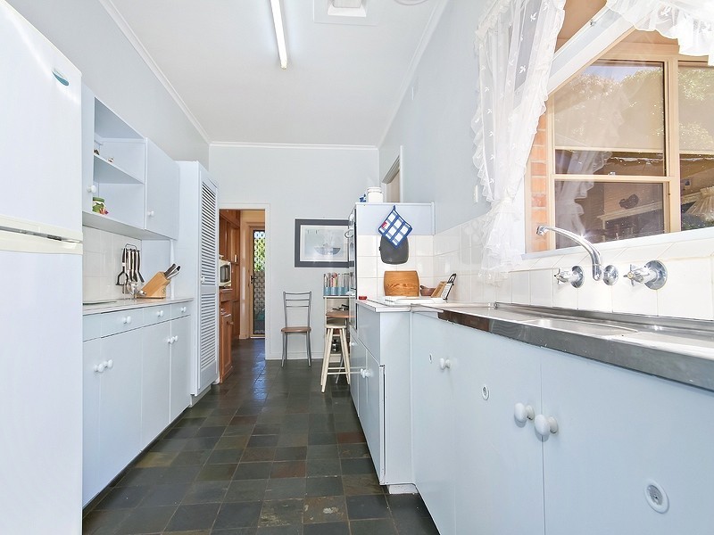 7 Deepdene Avenue, Bellevue Heights SA 5050