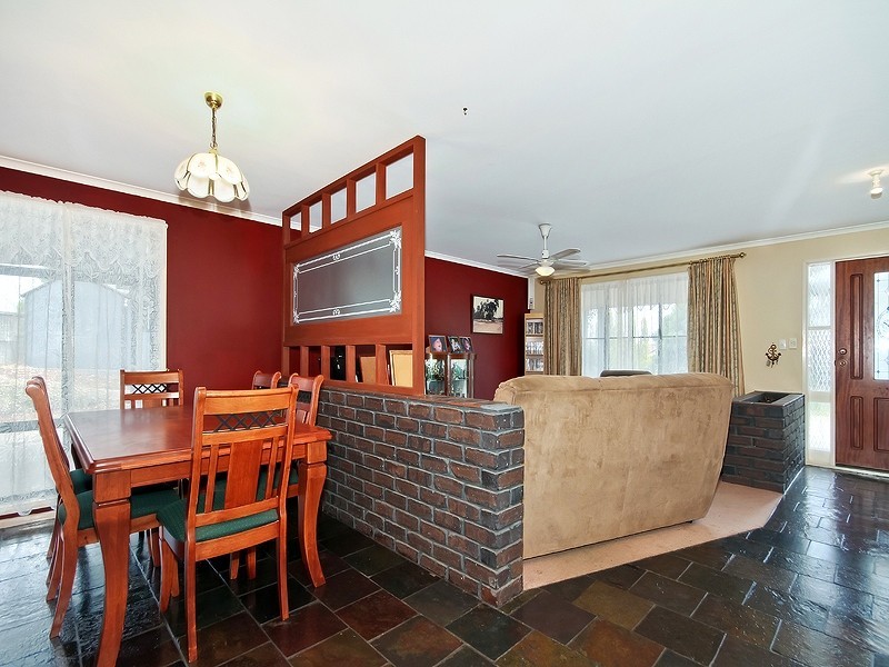 2 Huon Court, Flagstaff Hill SA 5159