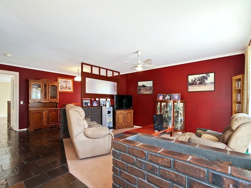 2 Huon Court, Flagstaff Hill SA 5159