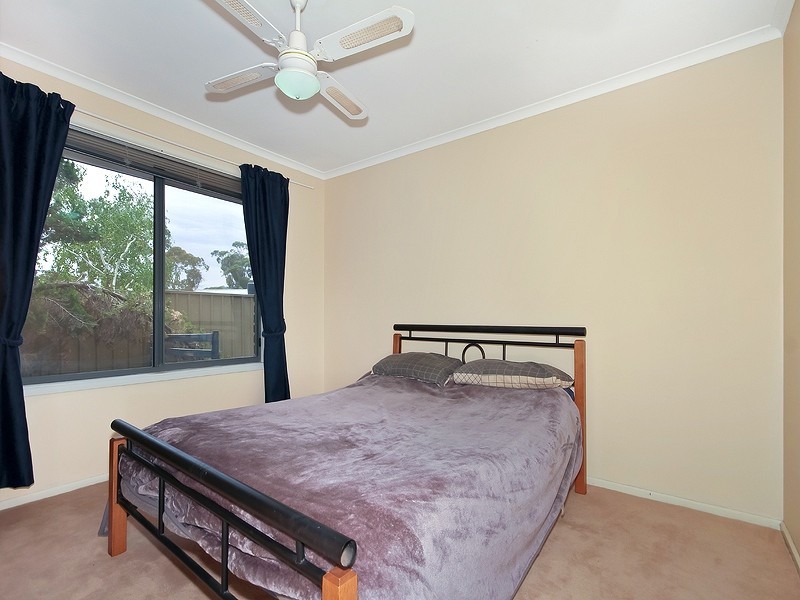 2 Huon Court, Flagstaff Hill SA 5159