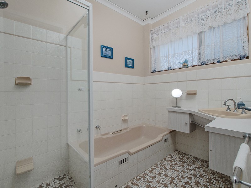 5 Orchard Grove, Hawthorndene SA 5051