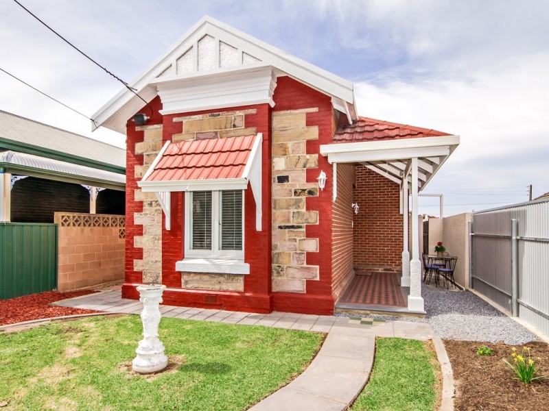 34 Penzance Street, Glenelg SA 5045