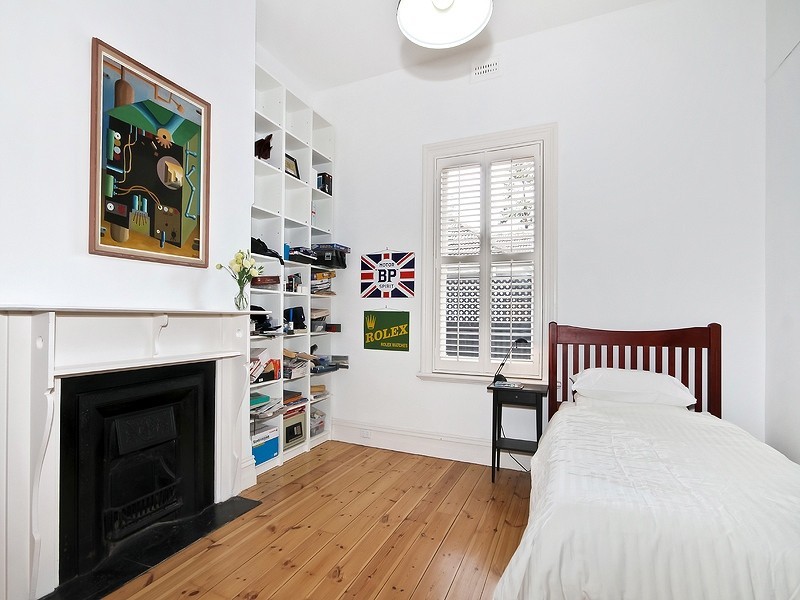 34 Penzance Street, Glenelg SA 5045