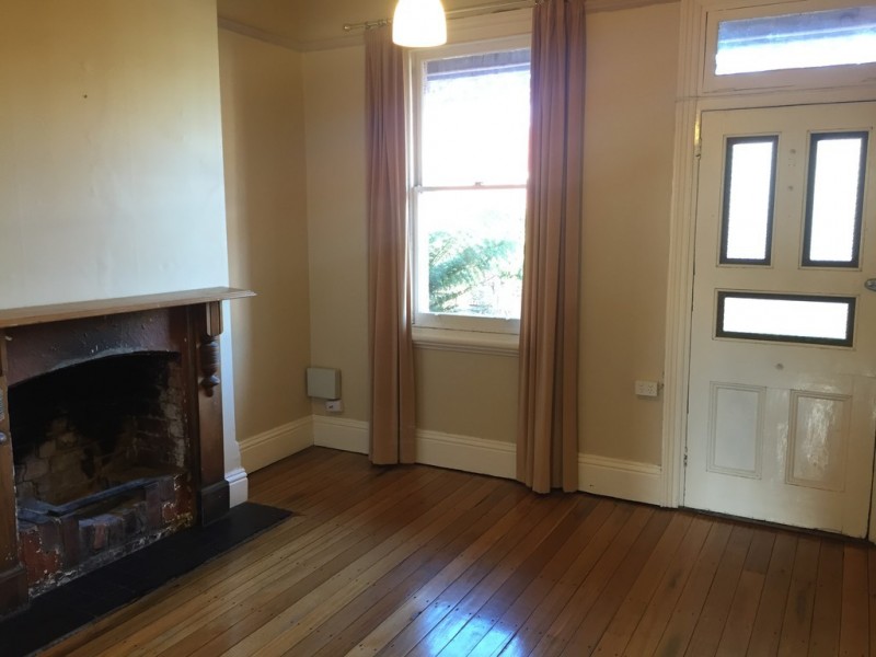 18 NIXON STREET, Sandy Bay TAS 7005