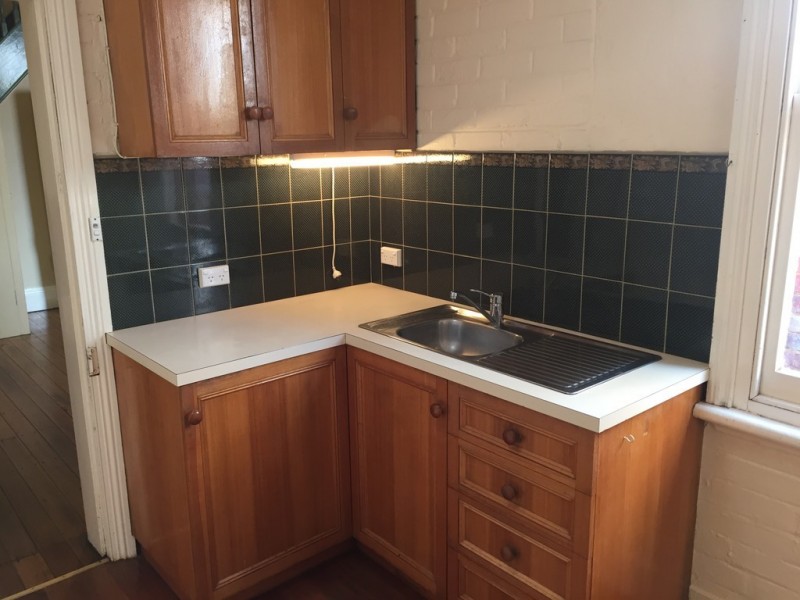 18 NIXON STREET, Sandy Bay TAS 7005