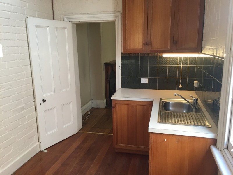 18 NIXON STREET, Sandy Bay TAS 7005