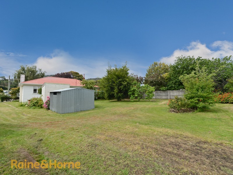 9 Erebus Street, Warrane TAS 7018