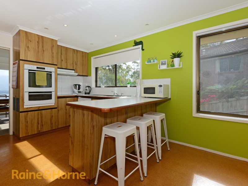 33 Sherwood Court, Lindisfarne TAS 7015