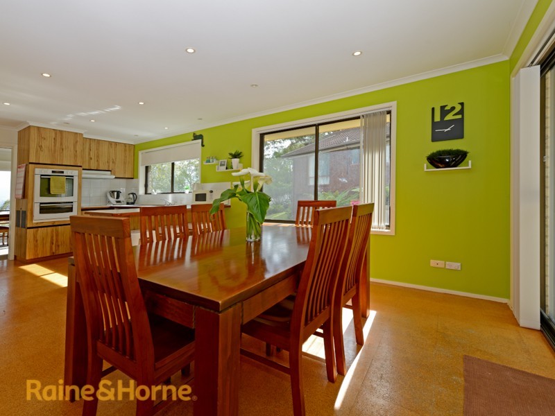 33 Sherwood Court, Lindisfarne TAS 7015