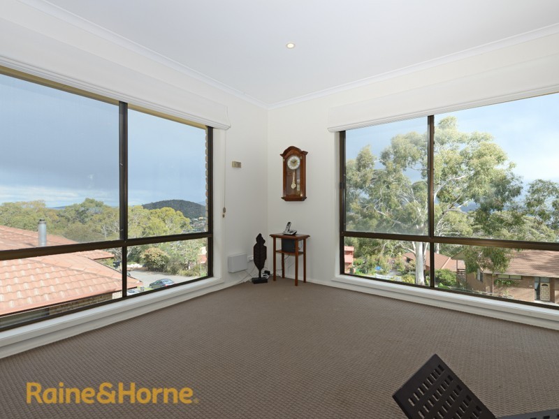 33 Sherwood Court, Lindisfarne TAS 7015